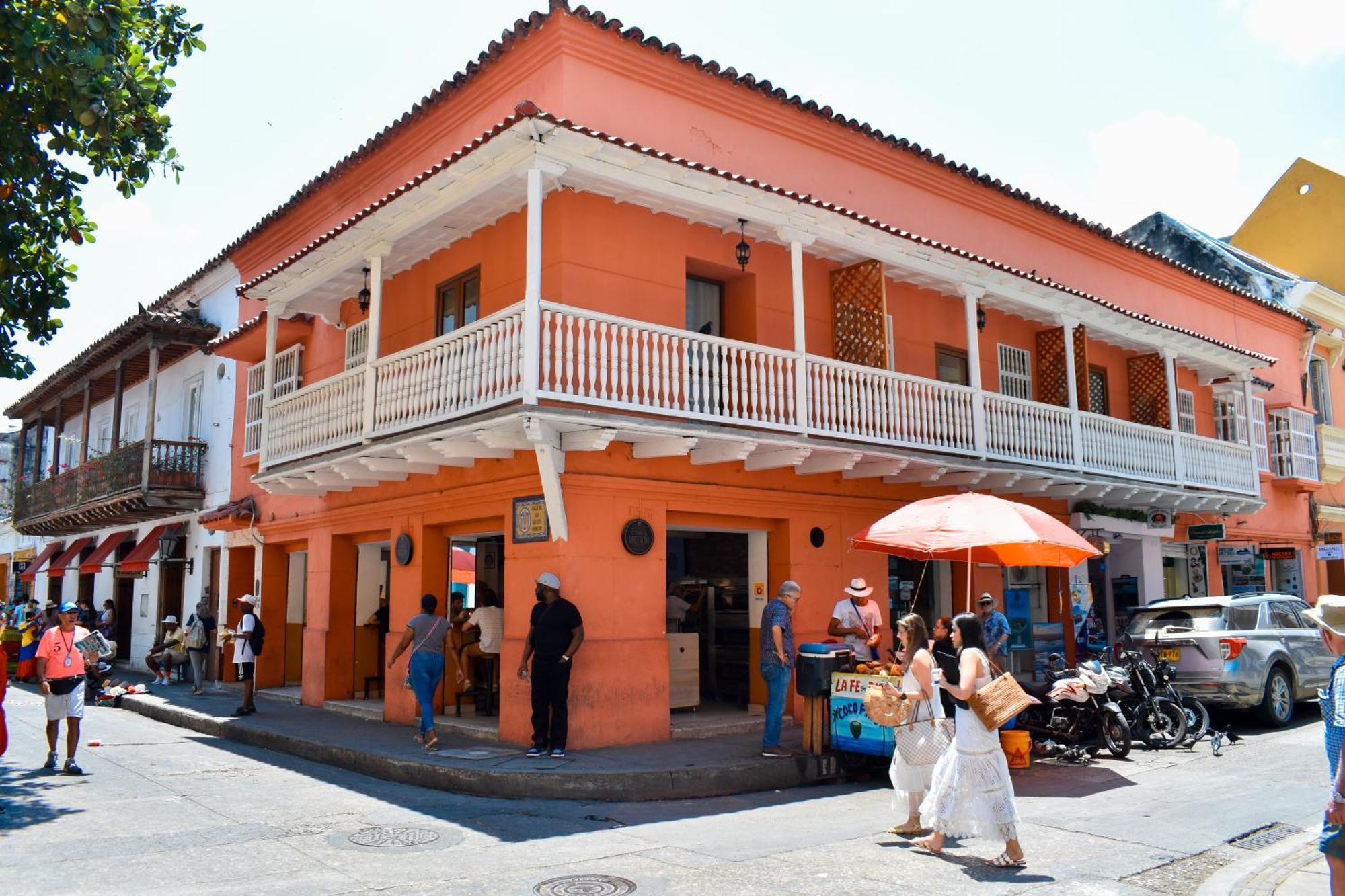 Casa Noa Colonial Hostel